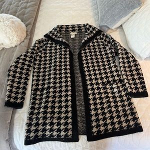 Max Studio Houndstooth Cardigan